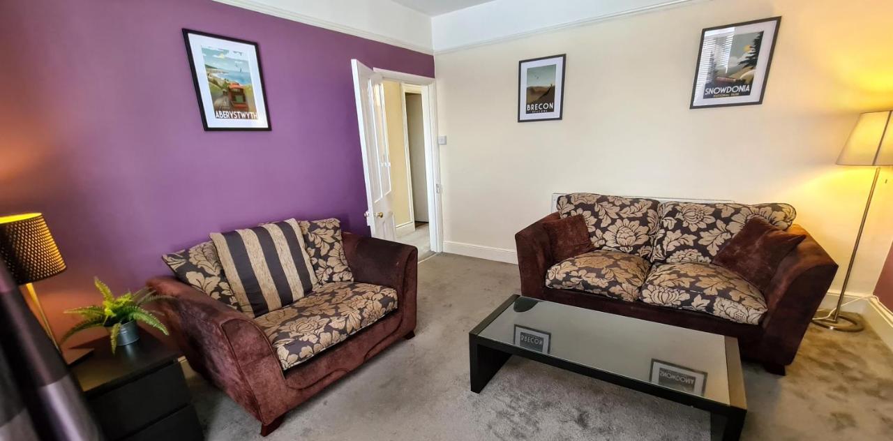 Ty Morgan'S Apartments Rhayader Zewnętrze zdjęcie