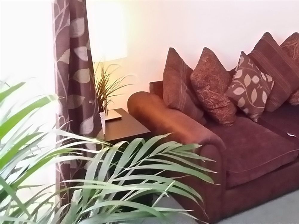 Ty Morgan'S Apartments Rhayader Zewnętrze zdjęcie