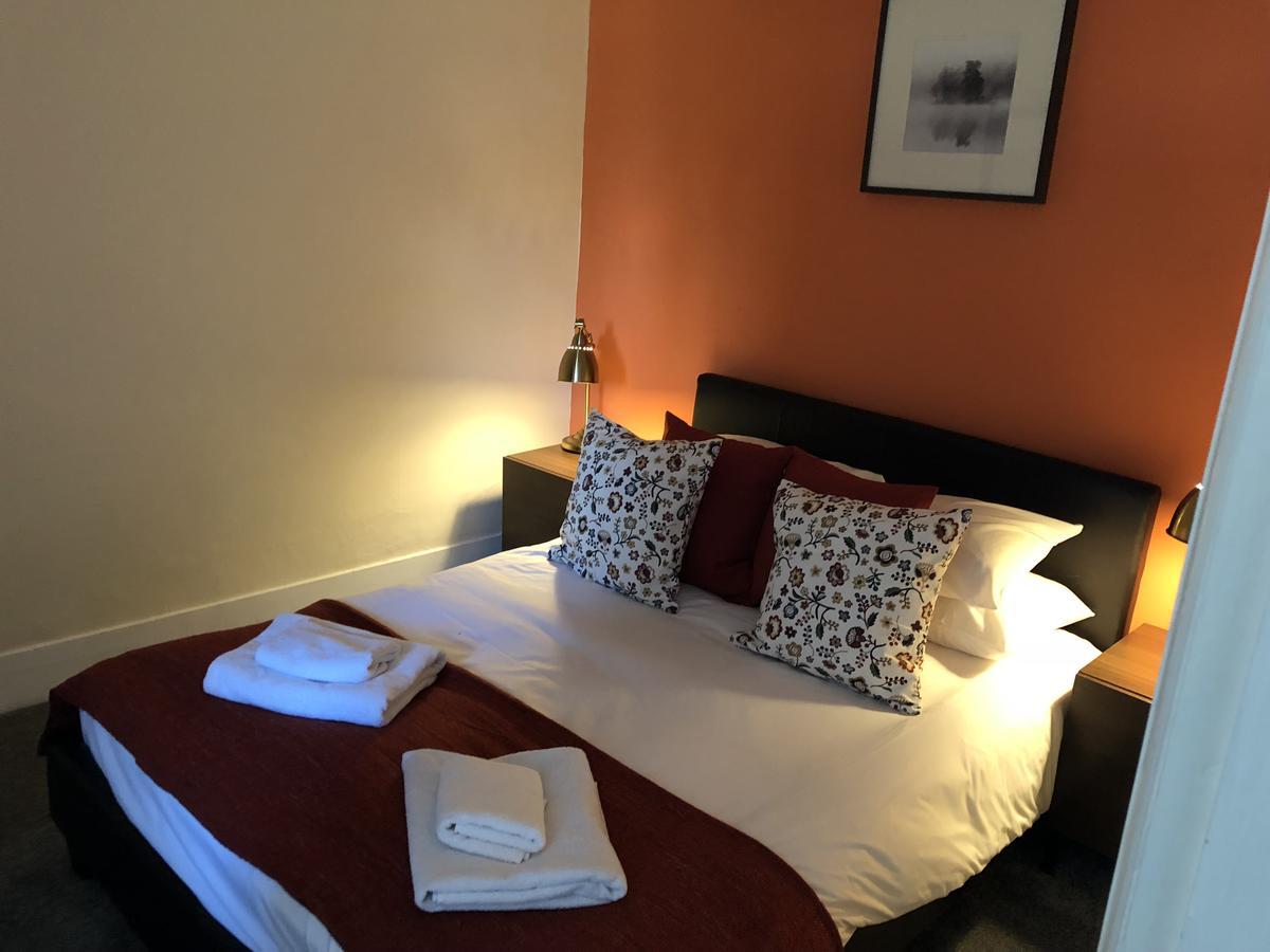 Ty Morgan'S Apartments Rhayader Zewnętrze zdjęcie